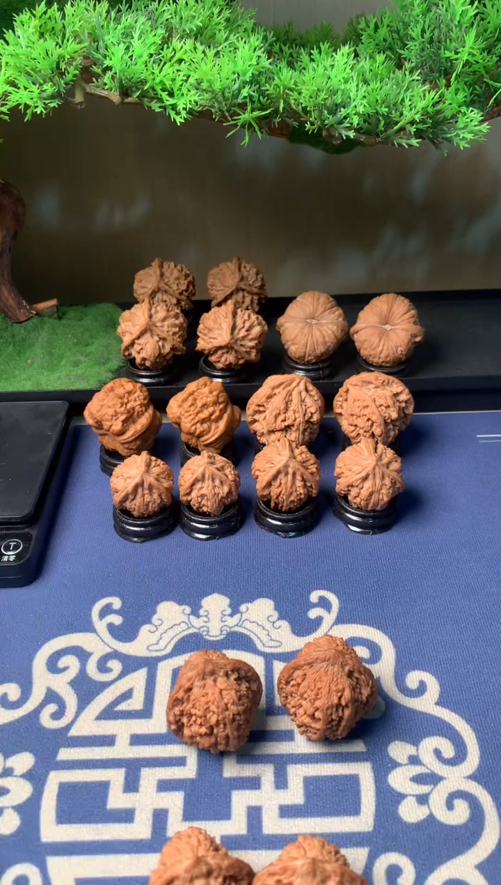 【闪购商品】文玩核桃吊坠39满天星