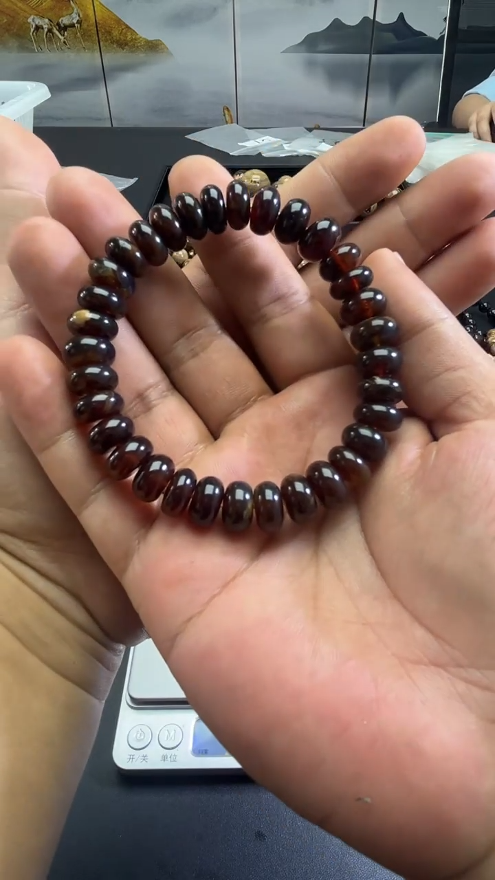 裸石琥珀未镶嵌53