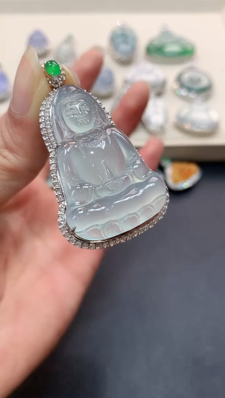 【闪购商品】翡翠吊坠(不含链)18K金镶嵌b135    