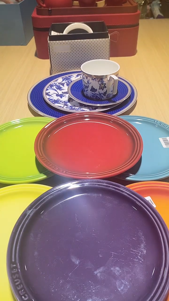 【闪购商品】瓷片锅碗瓢盆一件不剩