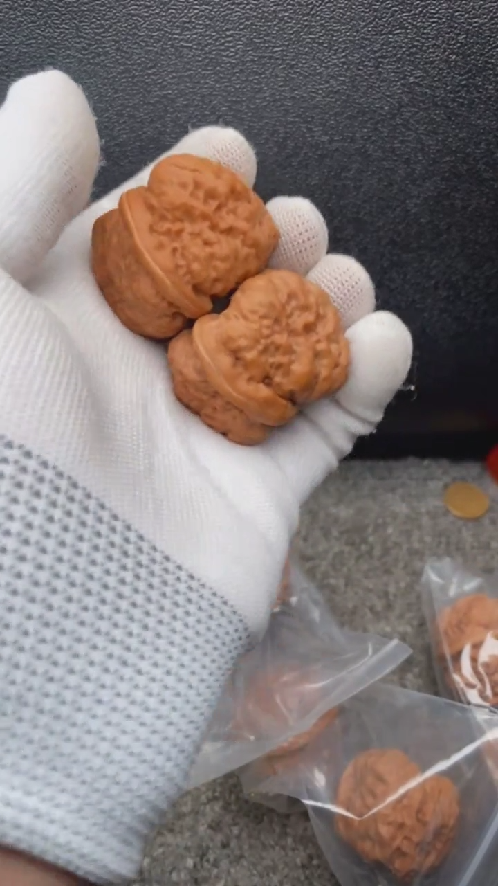 【闪购商品】文玩核桃把件蛤蟆头