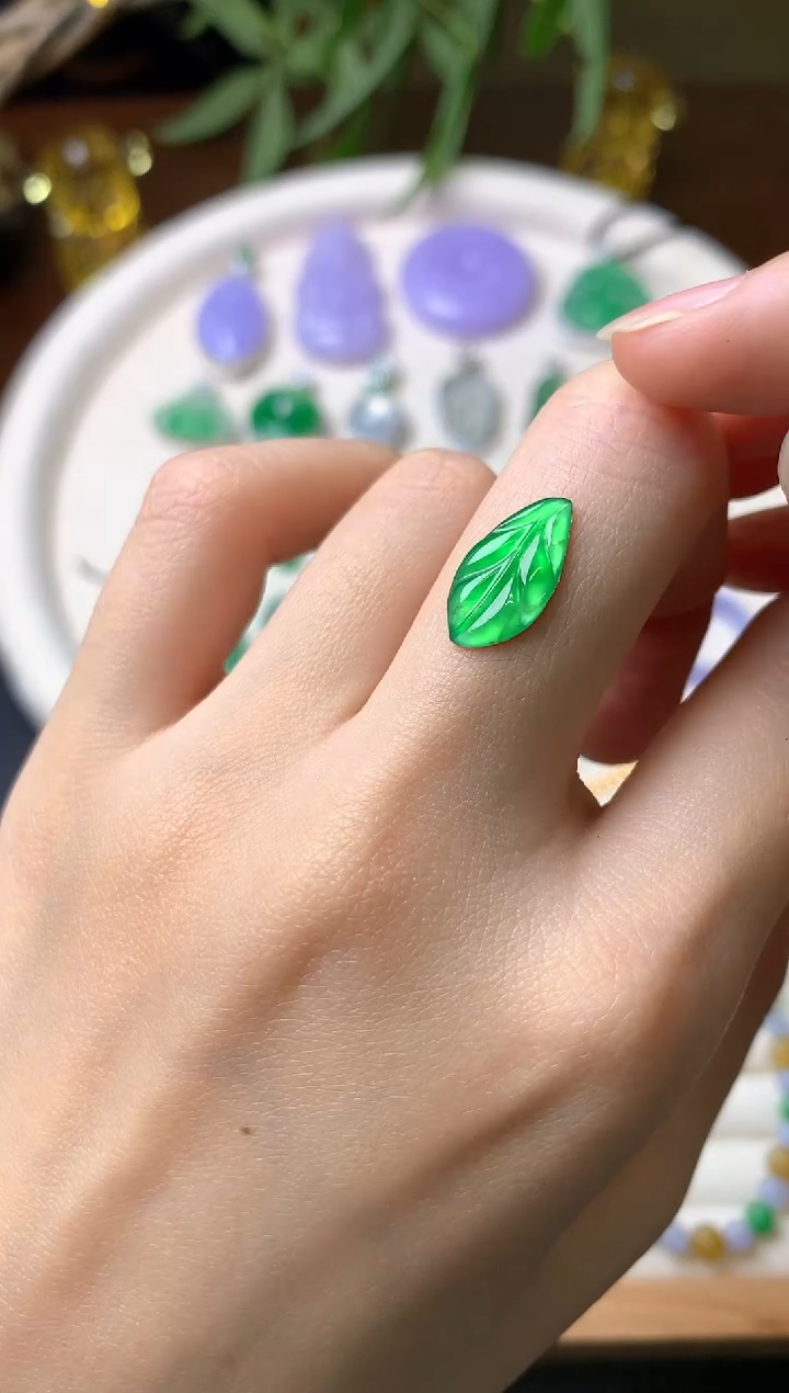 【闪购商品】定制翡翠未镶嵌裸石（镶嵌定制）