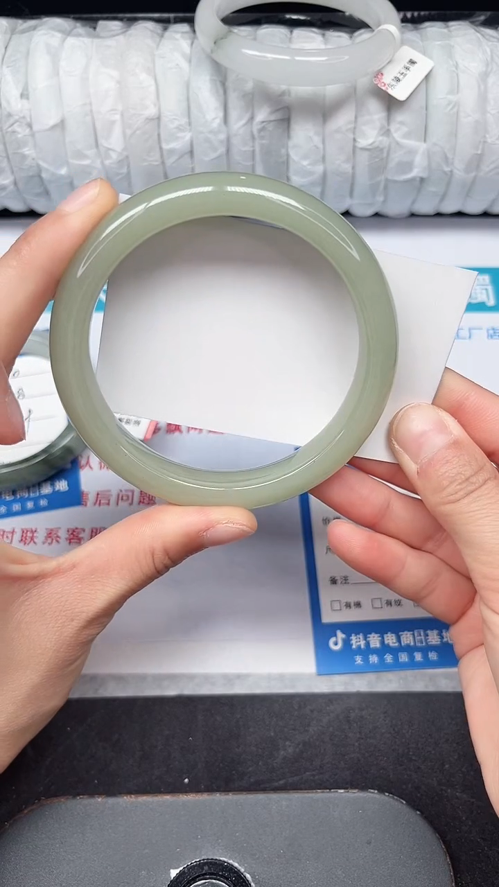 未镶嵌手镯石英质玉291-66/67