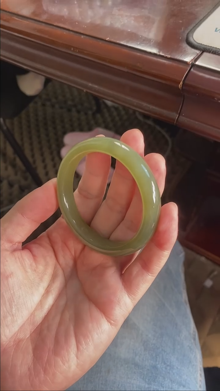 【闪购商品】定制和田玉手镯未镶嵌13537号55圈