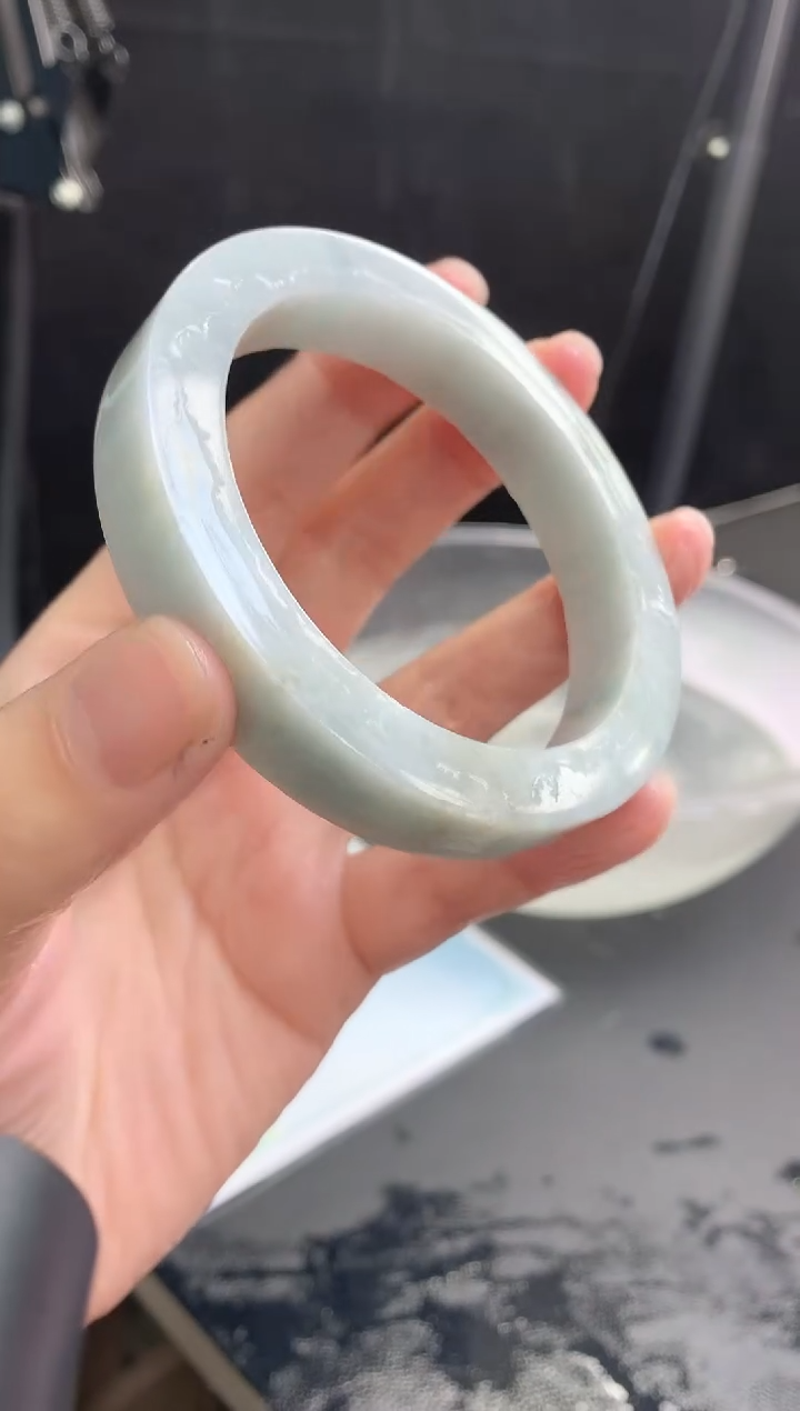 【闪购商品】定制翡翠手镯未镶嵌18 61-64正