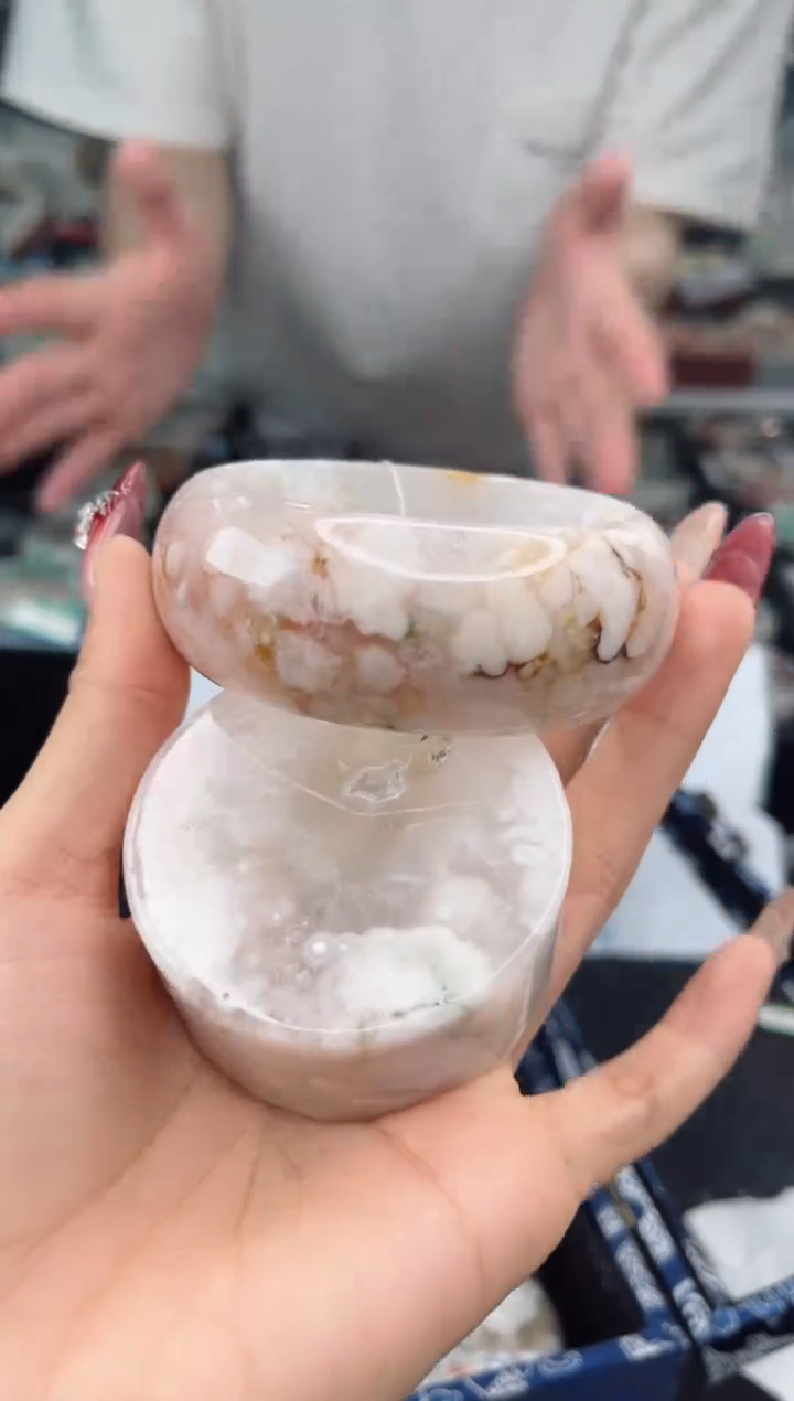 【闪购商品】石英质玉手镯未镶嵌58圈口（赠品镯心）3600150