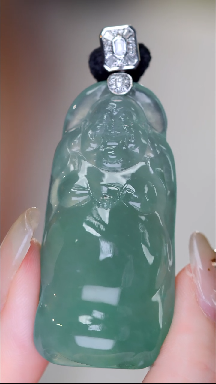 颈饰18K金镶嵌翡翠2