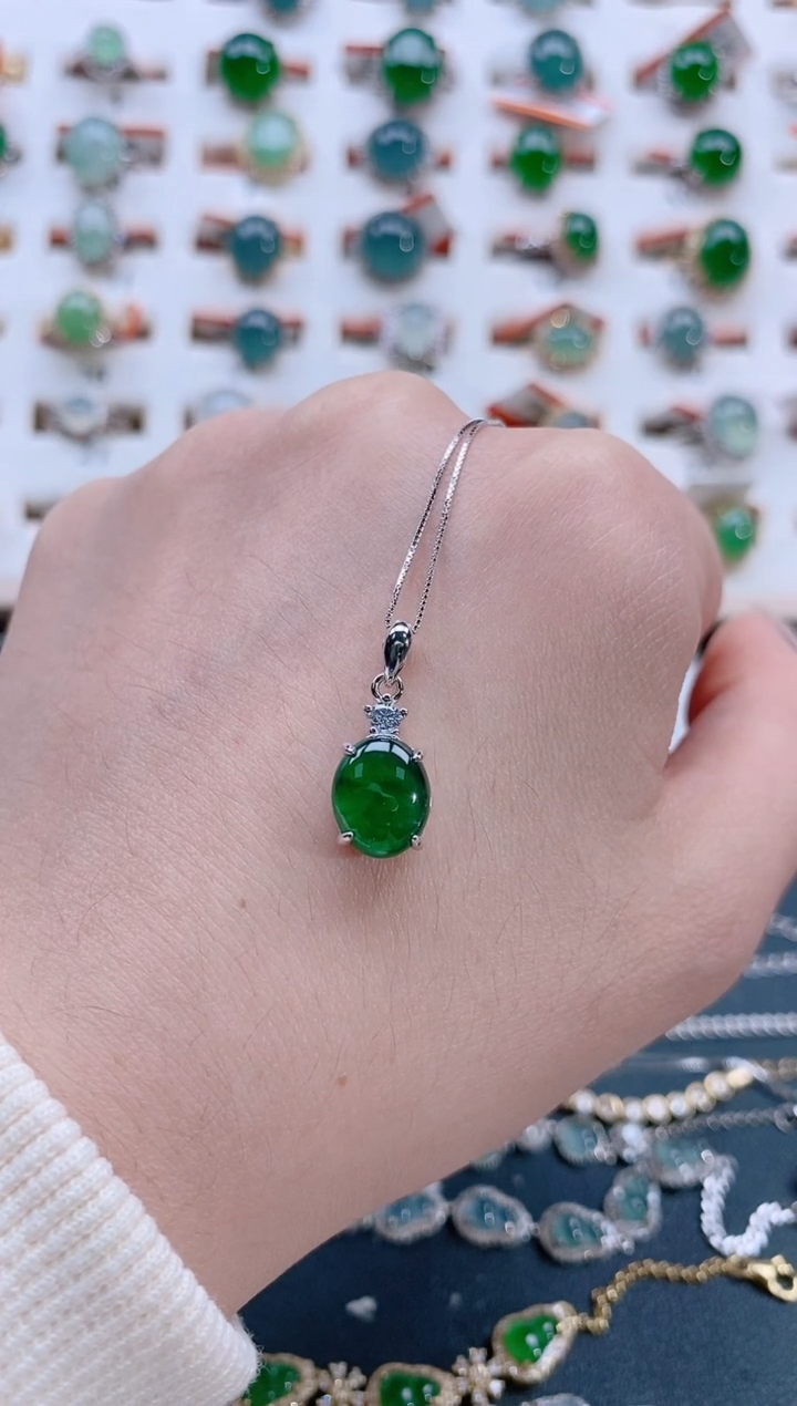 颈饰银S925镶嵌翡翠天然翡翠