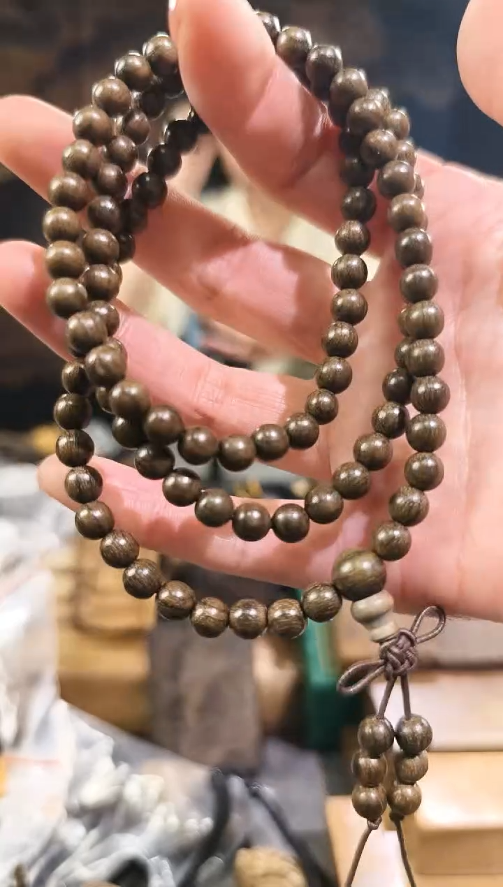 【闪购商品】金丝楠0.6阴沉绿多圈108