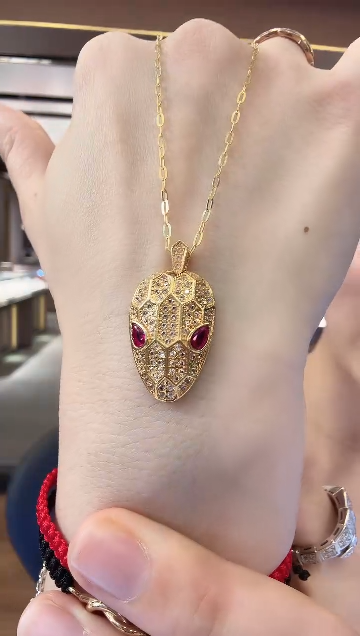 【闪购商品】玛瑙/玉髓项链18K金镶嵌项链