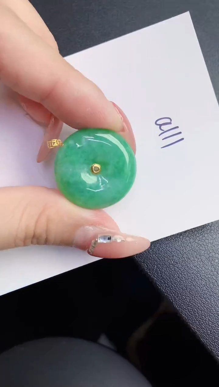 【闪购商品】翡翠颈饰18K金镶嵌000000000000