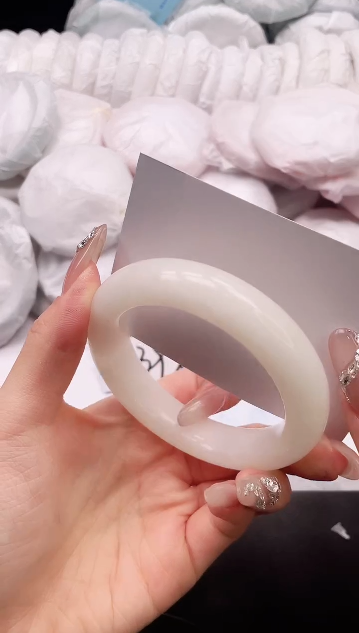 【闪购商品】和田玉未镶嵌手镯14K293-57