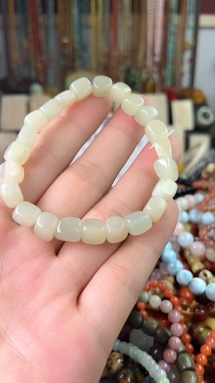 【闪购商品】和田玉未镶嵌.（一物一件）9842