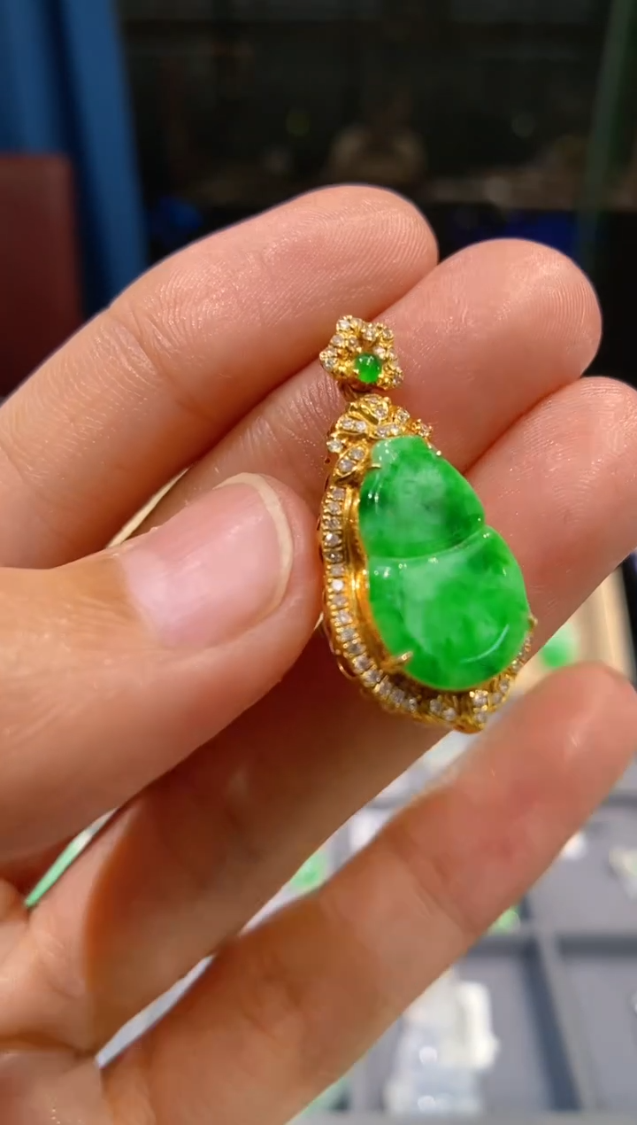 【闪购商品】翡翠吊坠(不含链)18K金镶嵌葫芦