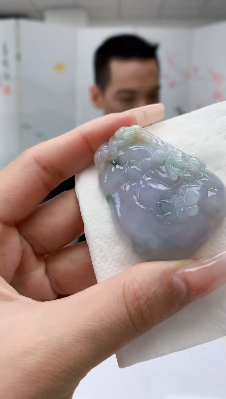 【闪购商品】定制翡翠未镶嵌3916lr-毛货挂件188