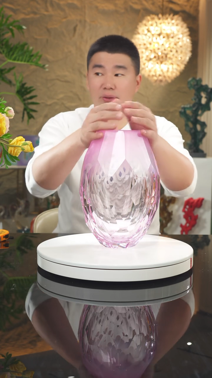 【闪购商品】瓷片设计款粉瓷渐变切面花瓶