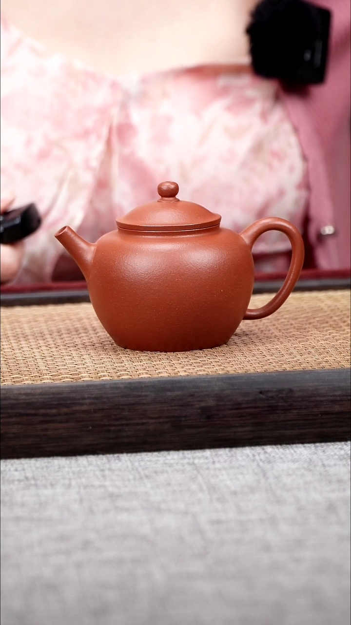 茶壶紫砂小笠帽   红降坡  150cc   