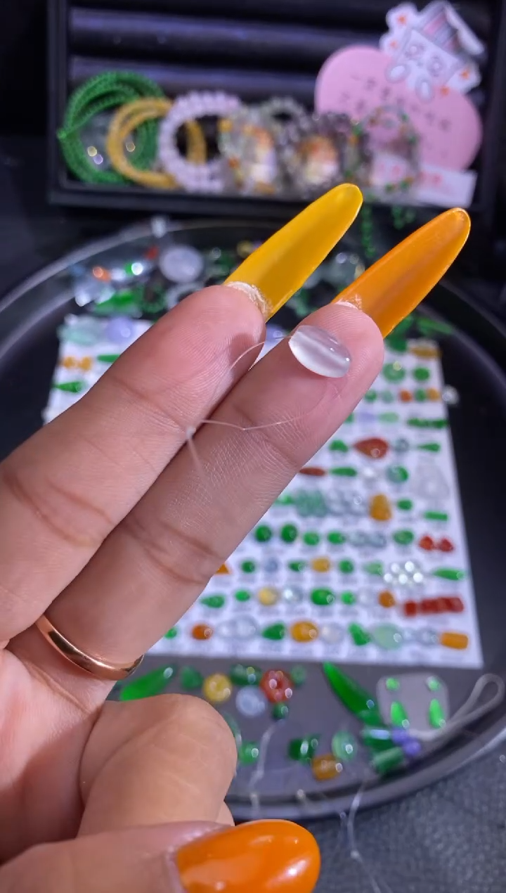 未镶嵌挂件翡翠珠子