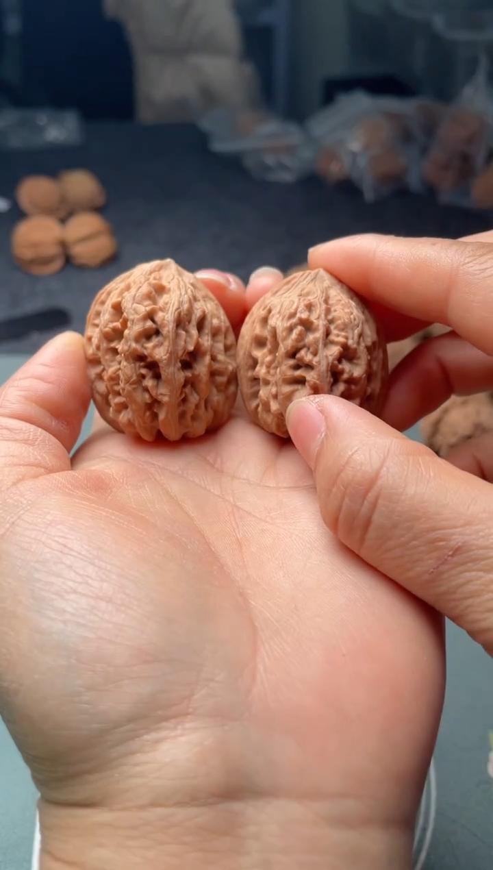 把件文玩核桃w240  三阳谷 35尺