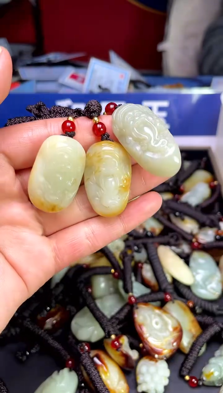 【闪购商品】和田玉颈饰未镶嵌23