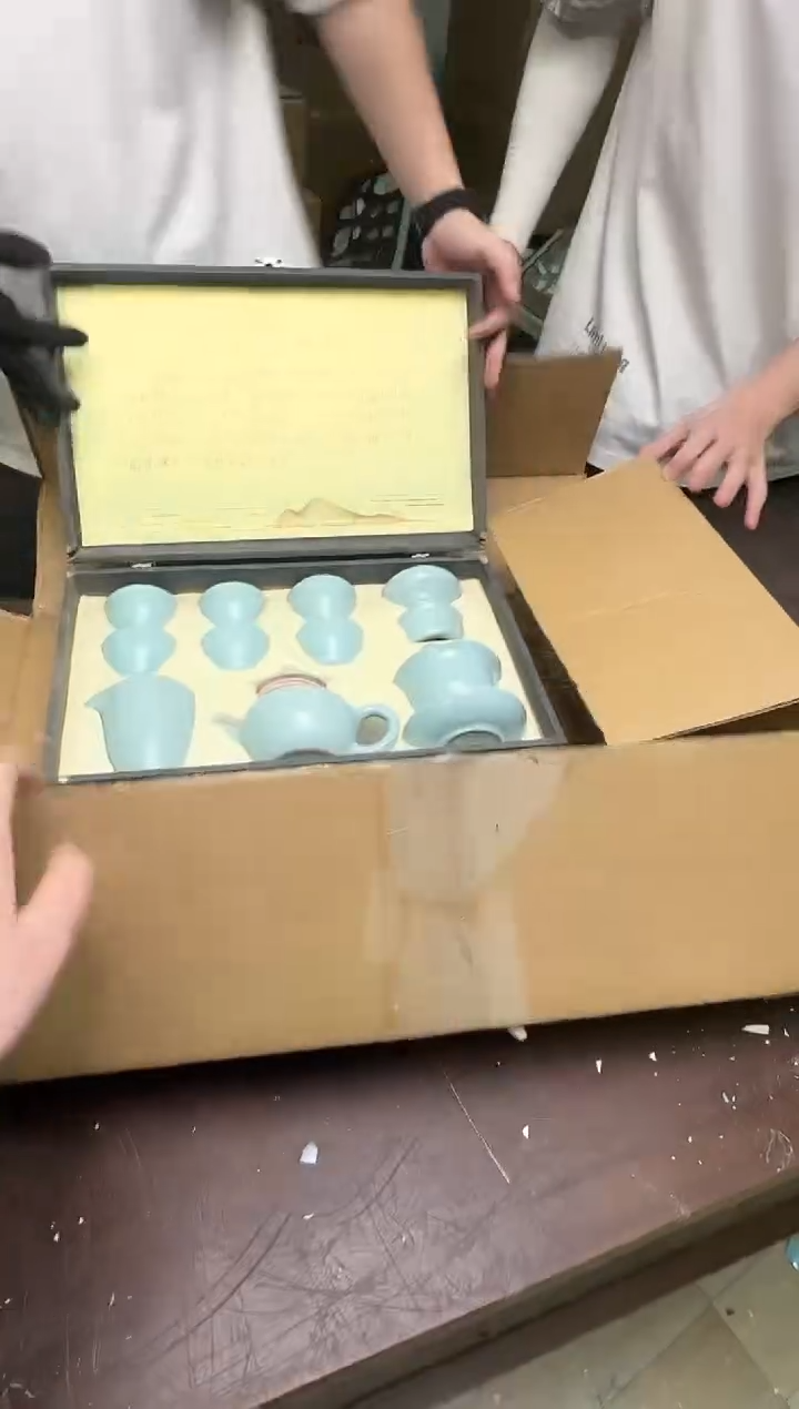 瓷片小强茶具套装