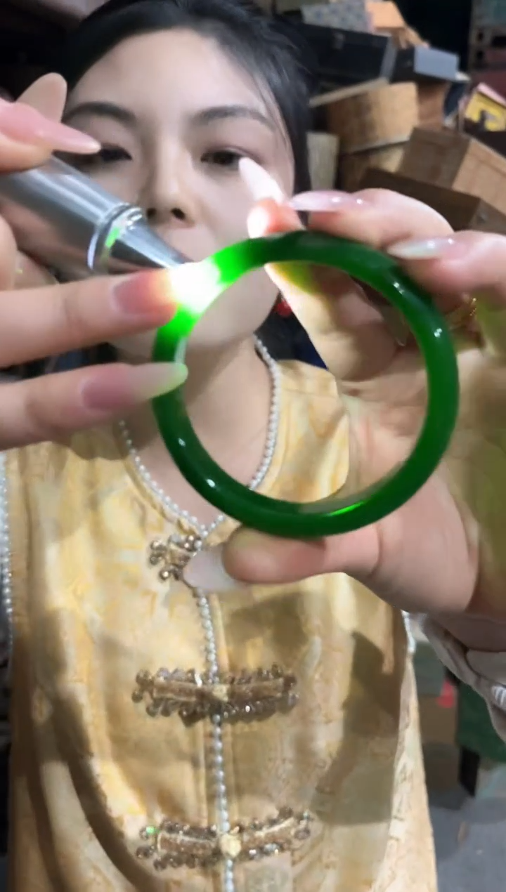 和田玉手镯未镶嵌102合合合合合合合合