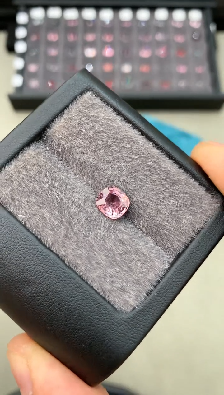 【闪购商品】定制尖晶石裸石未镶嵌2.07ct 枕型 粉色调