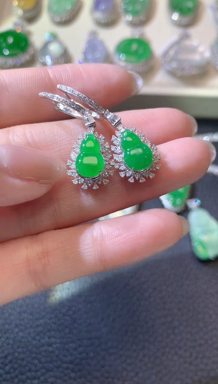 【闪购商品】翡翠耳饰18K金镶嵌C42翡翠