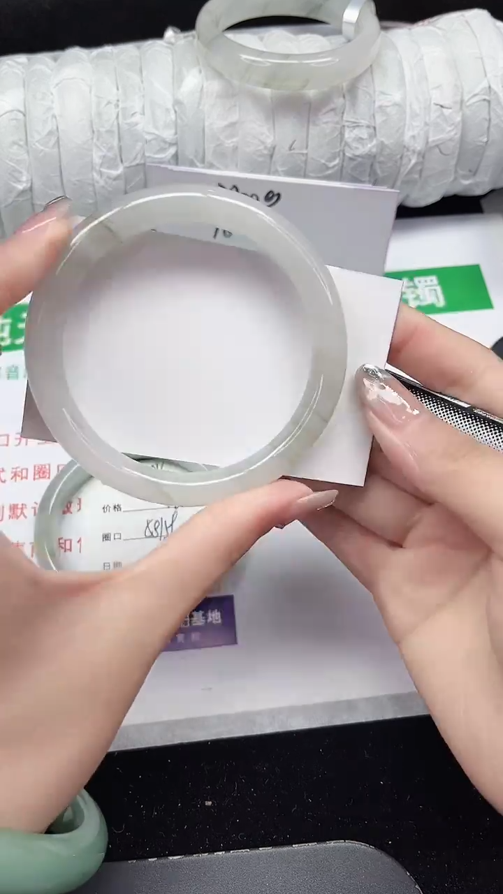 未镶嵌手镯石英质玉185-59/60