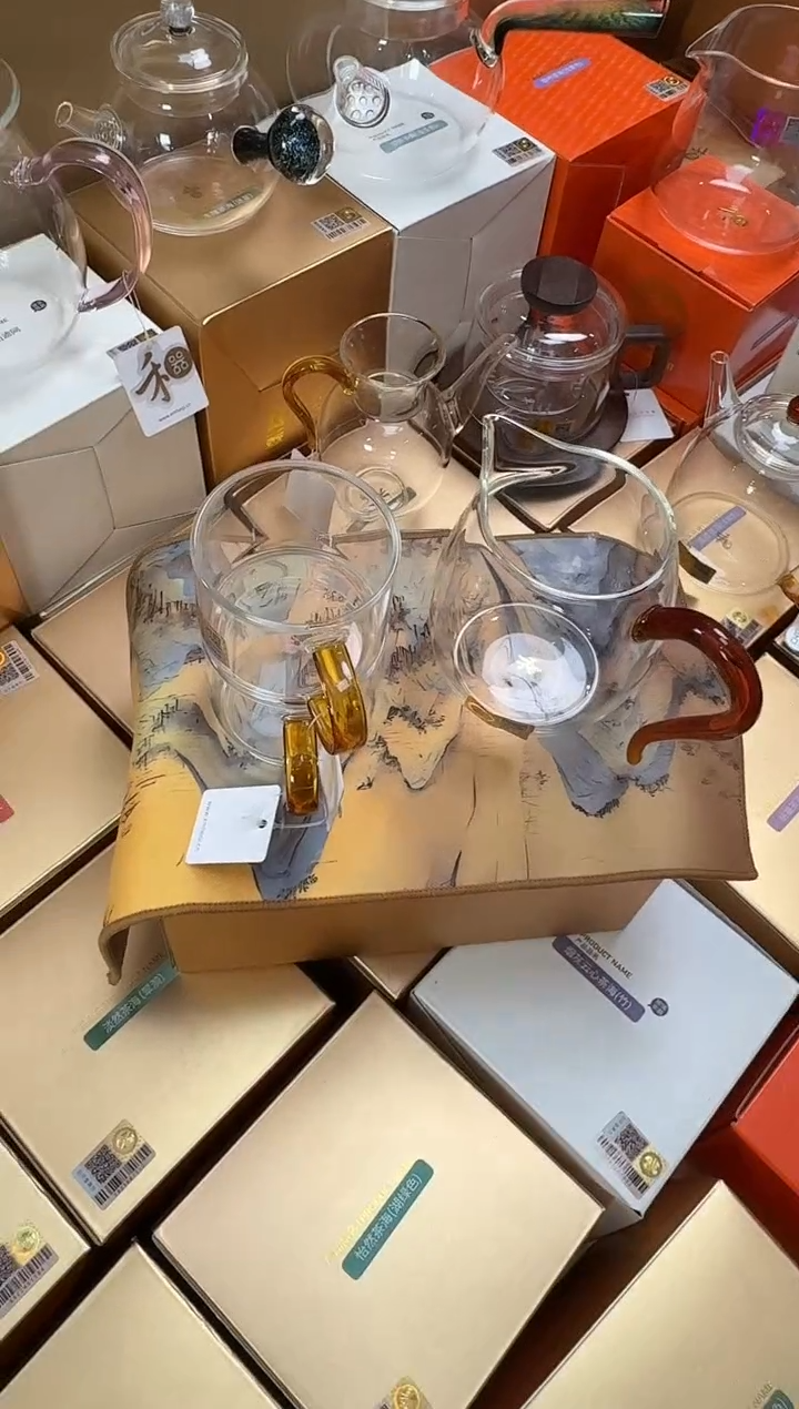 @@禾器晶彩慕然琥珀+逸杯琥珀2只+禾器茶巾千里江山