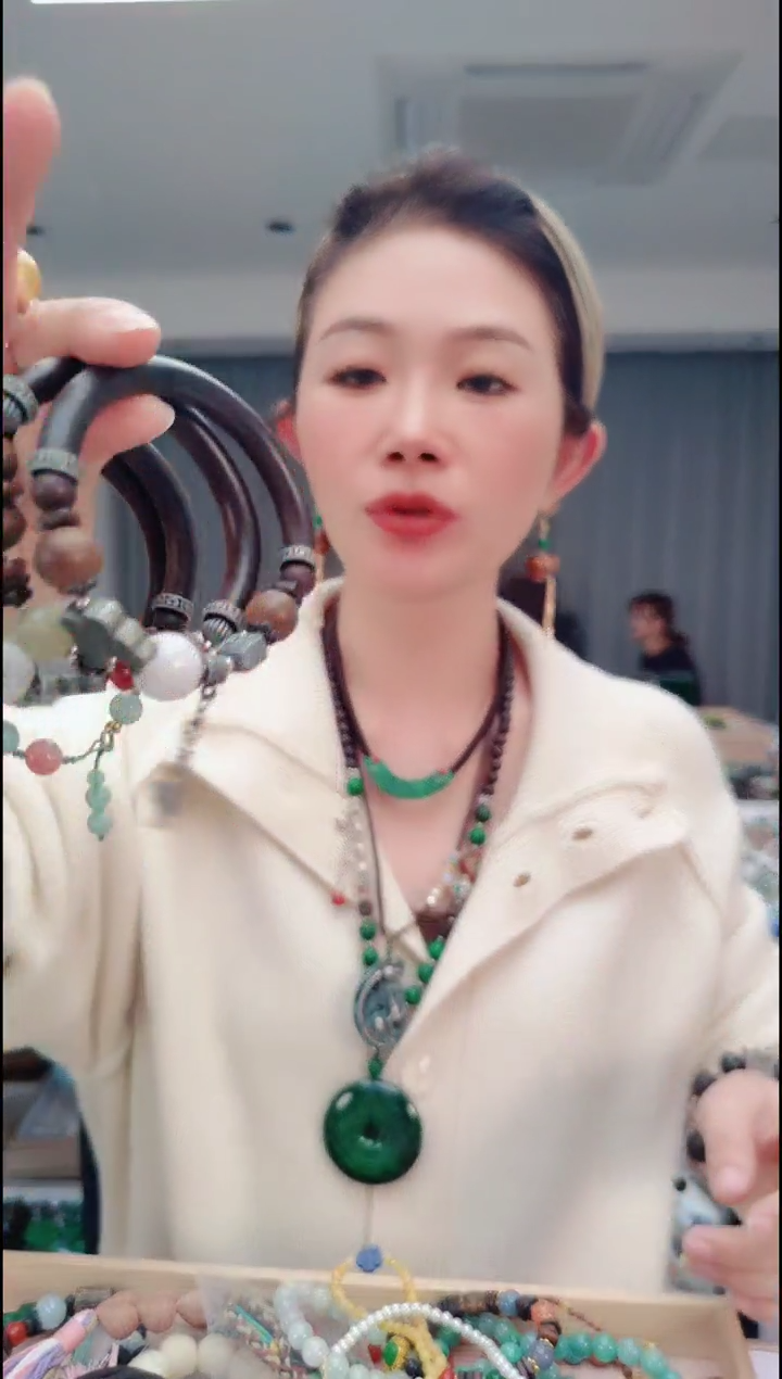 香榧木0373半镯手串