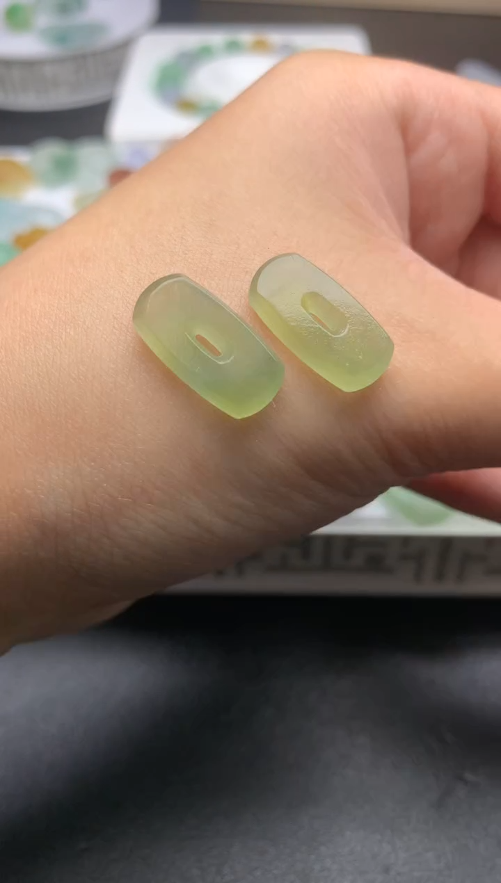 【闪购商品】定制翡翠未镶嵌毛货