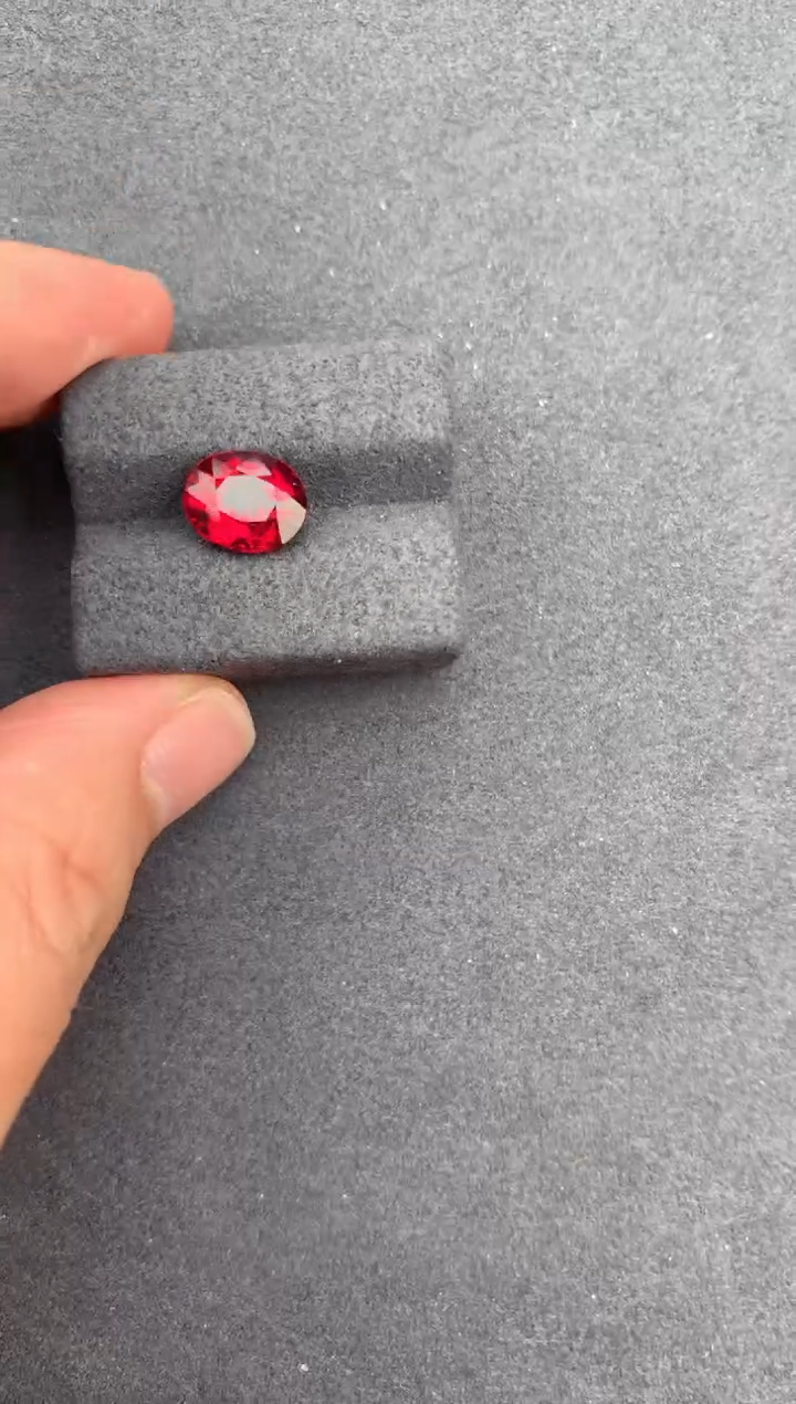 【闪购商品】碧玺裸石未镶嵌2.2ct卢比莱
