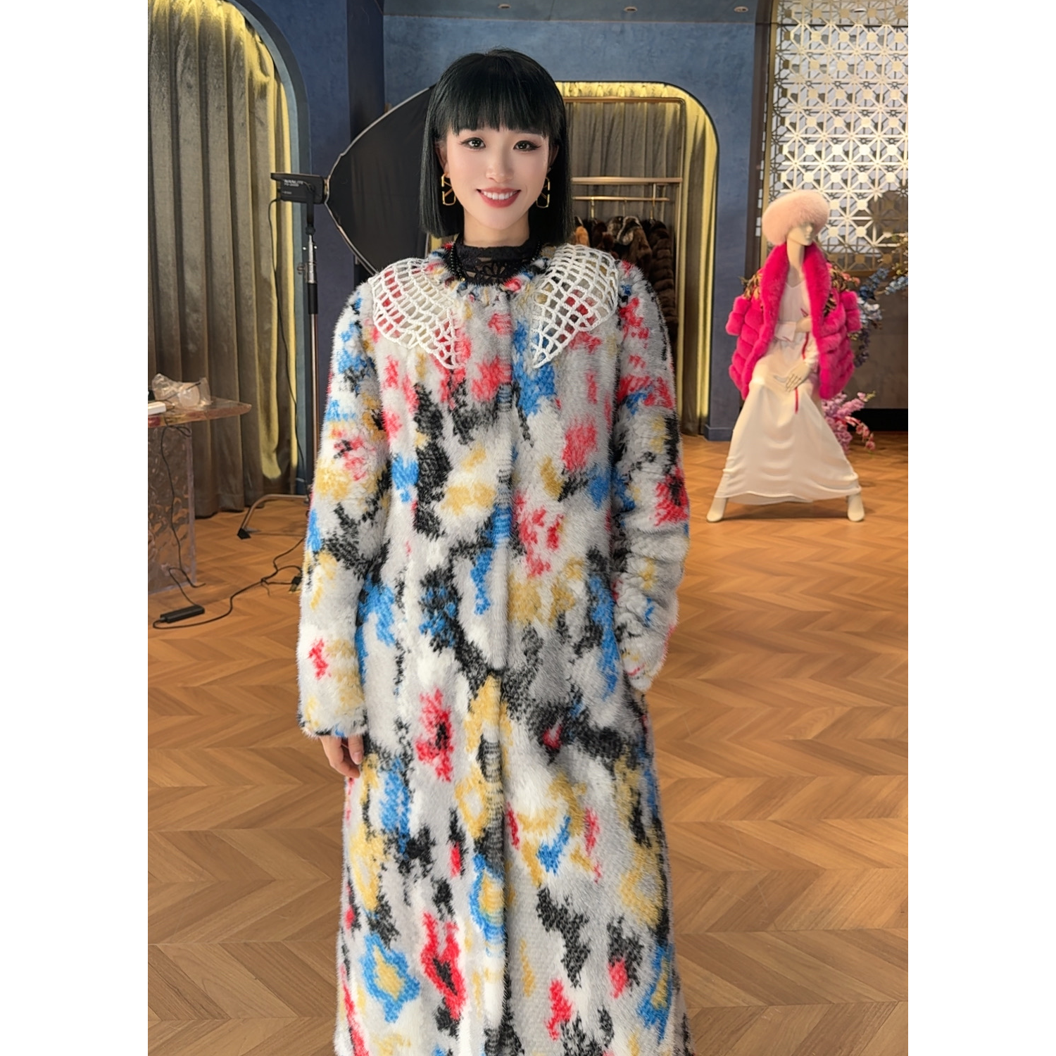 2025年新款水貂皮草编制外套S25043