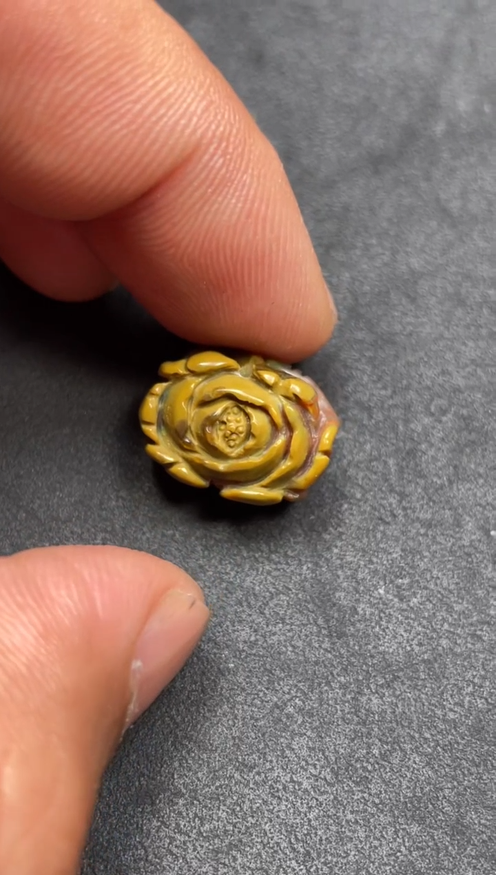 【闪购商品】南红玛瑙配饰未镶嵌巧家配饰