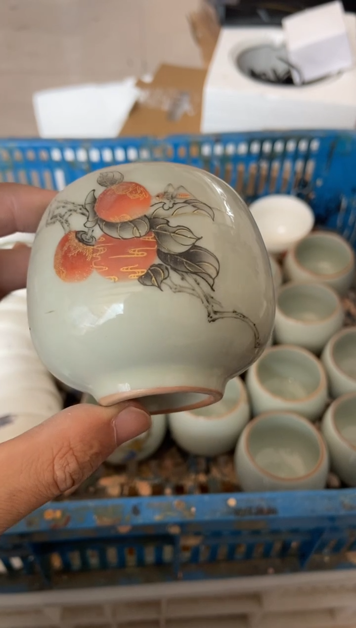 杯子瓷无运费险有瑕疵的摄影的产品有使用过的痕迹有点脏介意勿拍