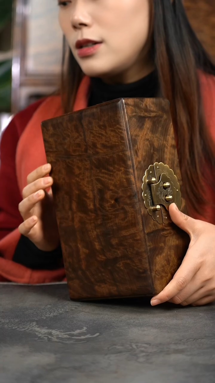 【闪购商品】金丝楠木艺满花影子波精工金玉满堂一木一器收纳盒5