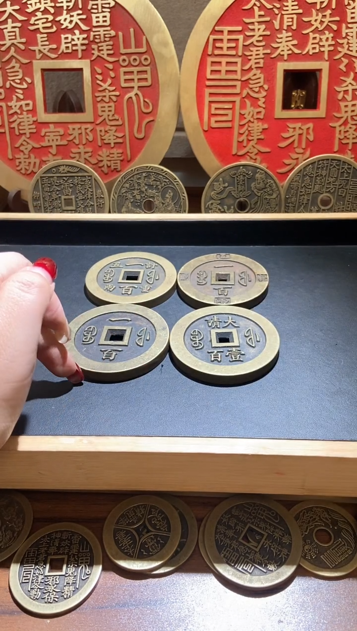 【闪购商品】铜现代翻砂铜工艺品4枚一套