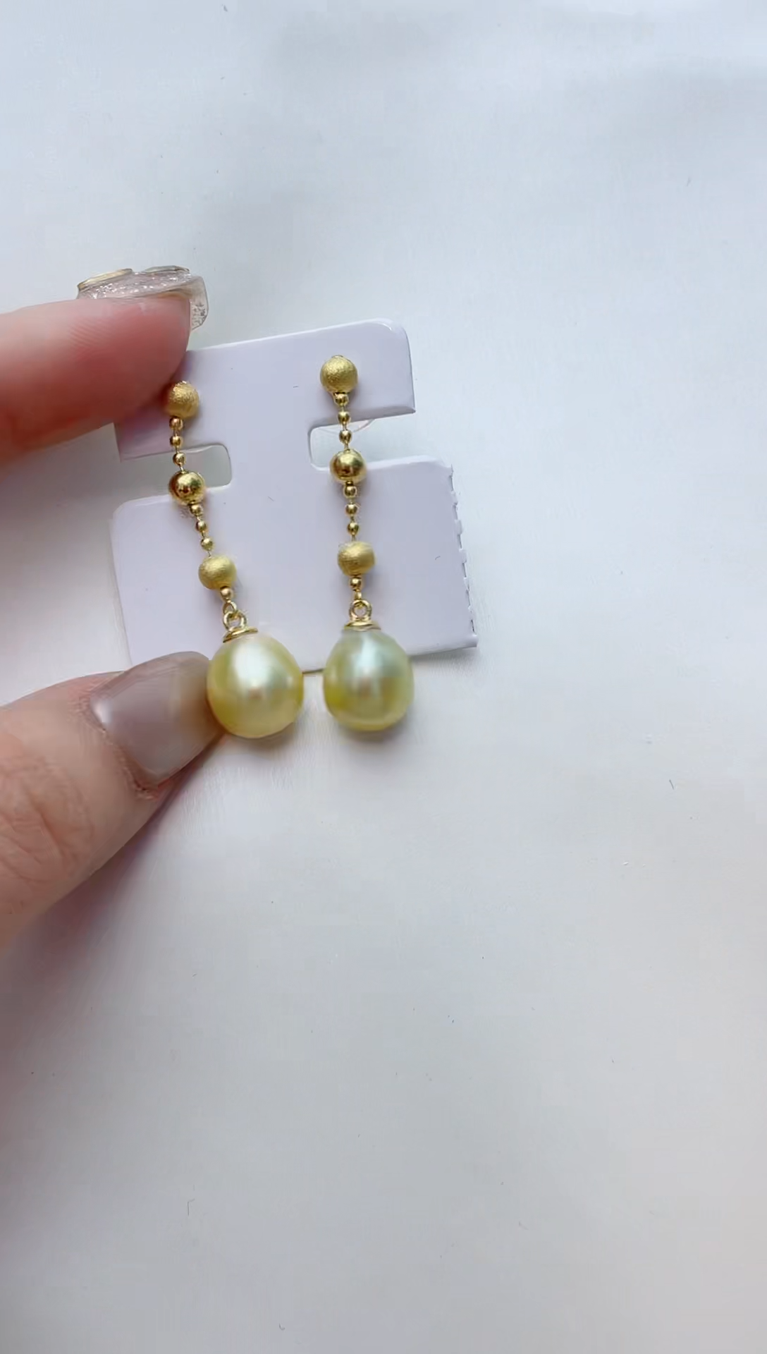 【闪购商品】海水珍珠耳饰银S925镶嵌A39