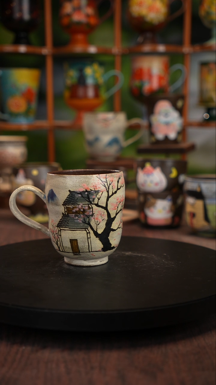 五彩手绘陶瓷紫砂杯