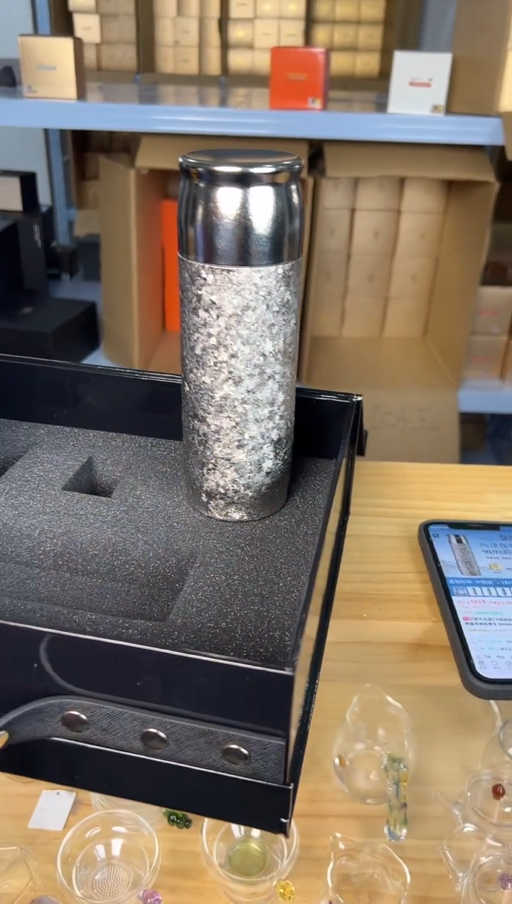 未来熊博士帽钛杯皓月银