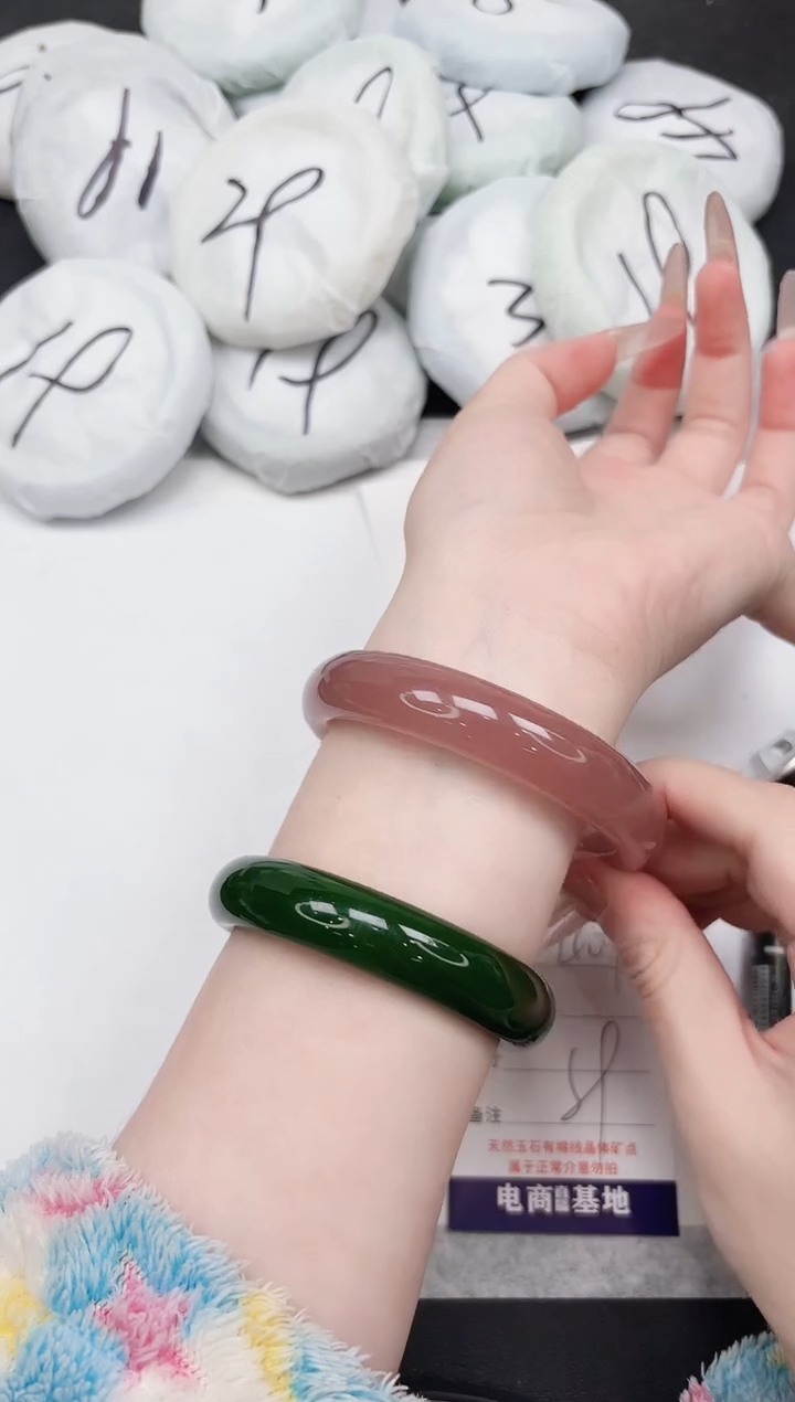 女款东凌手镯401-59