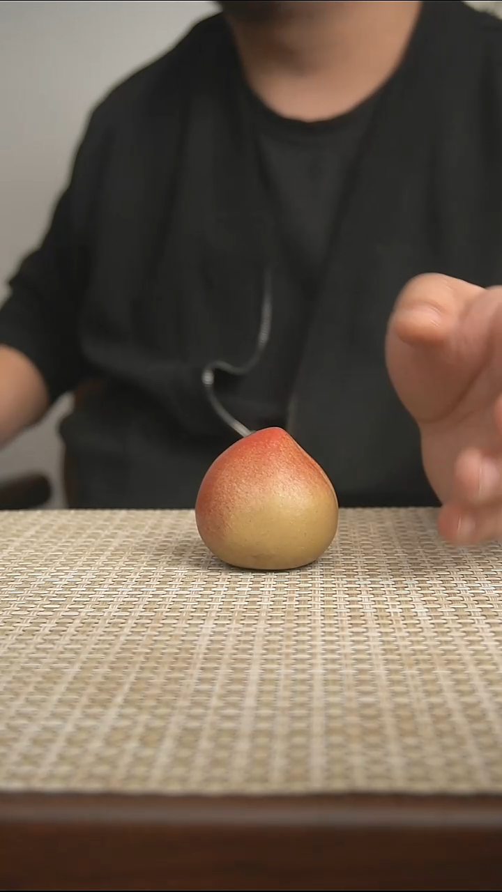 紫砂茶宠宜兴紫砂茶宠小寿桃  