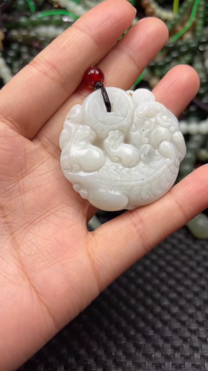 【闪购商品】和田玉颈饰未镶嵌.
