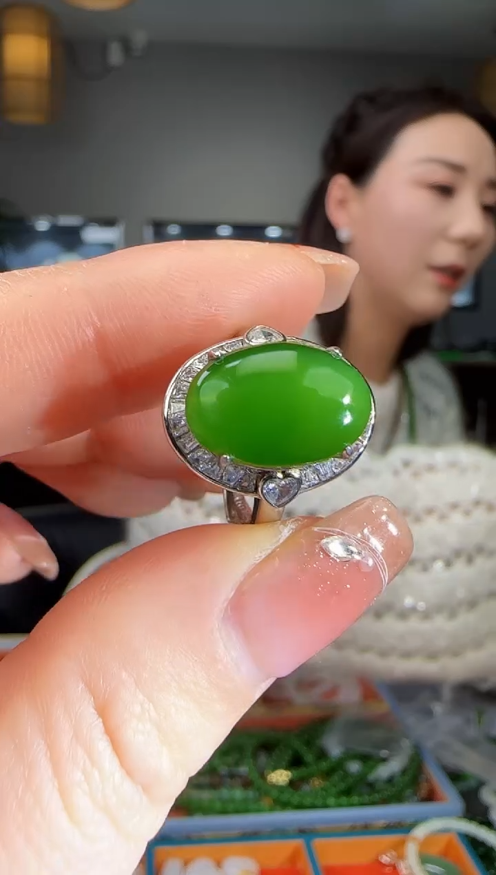 银S925镶嵌戒指和田玉1
