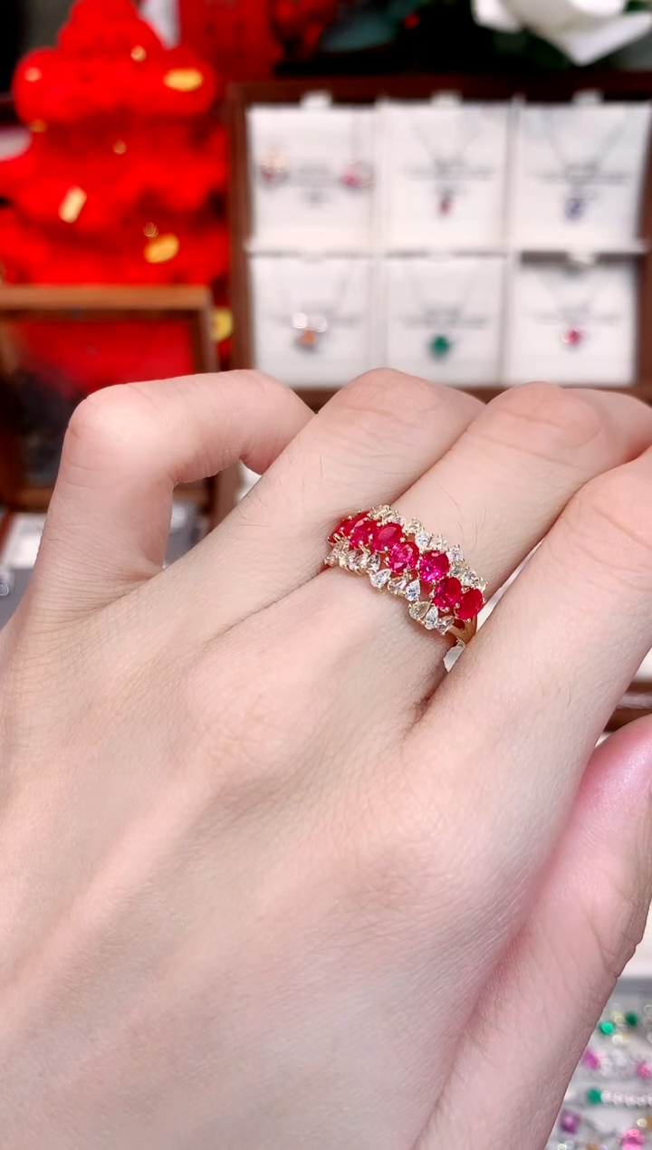 戒指18K金镶嵌红宝石1.52ct/天然宝石/七天无理由