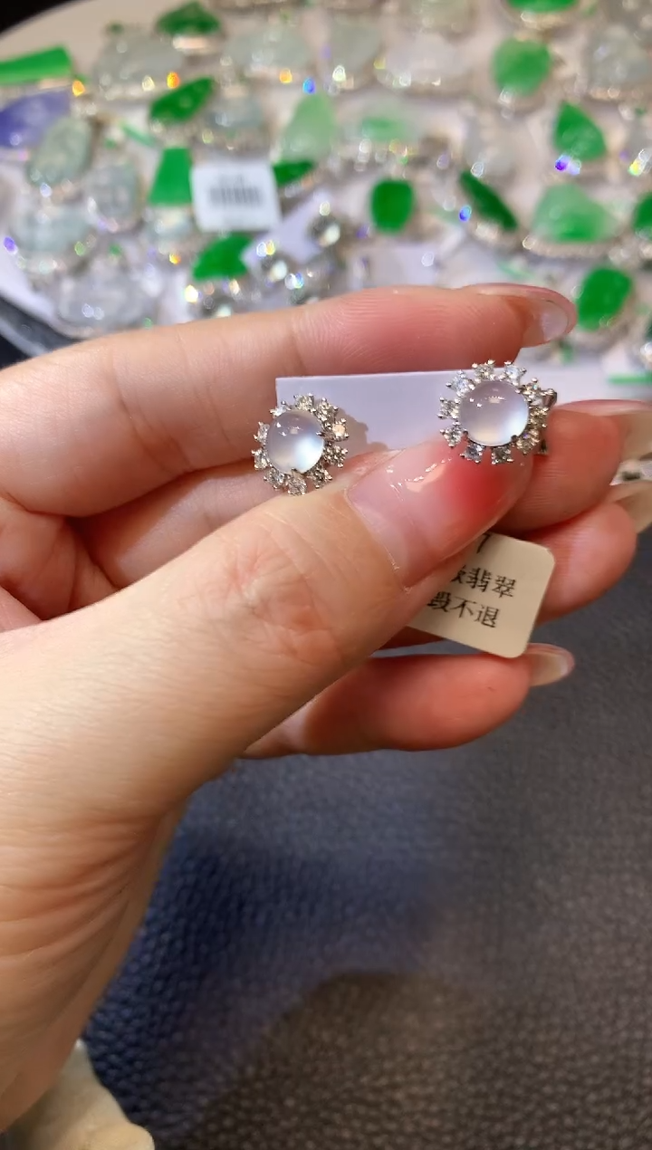 【闪购商品】翡翠耳饰18K金镶嵌A116 翡翠