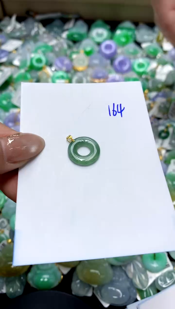 【闪购商品】翡翠颈饰18K金镶嵌111111111