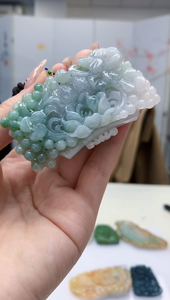 【闪购商品】定制翡翠未镶嵌4829jw-毛货挂件104