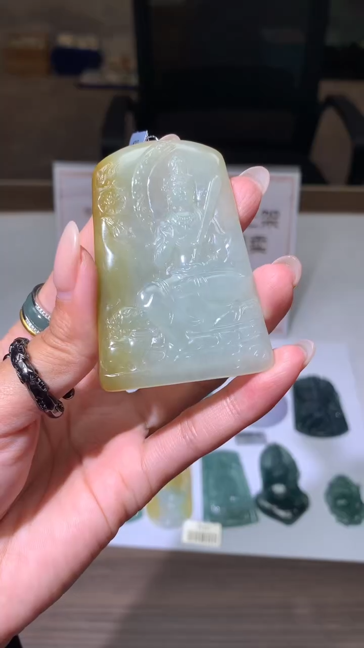 【闪购商品】定制翡翠未镶嵌不退不换CMH1件-A